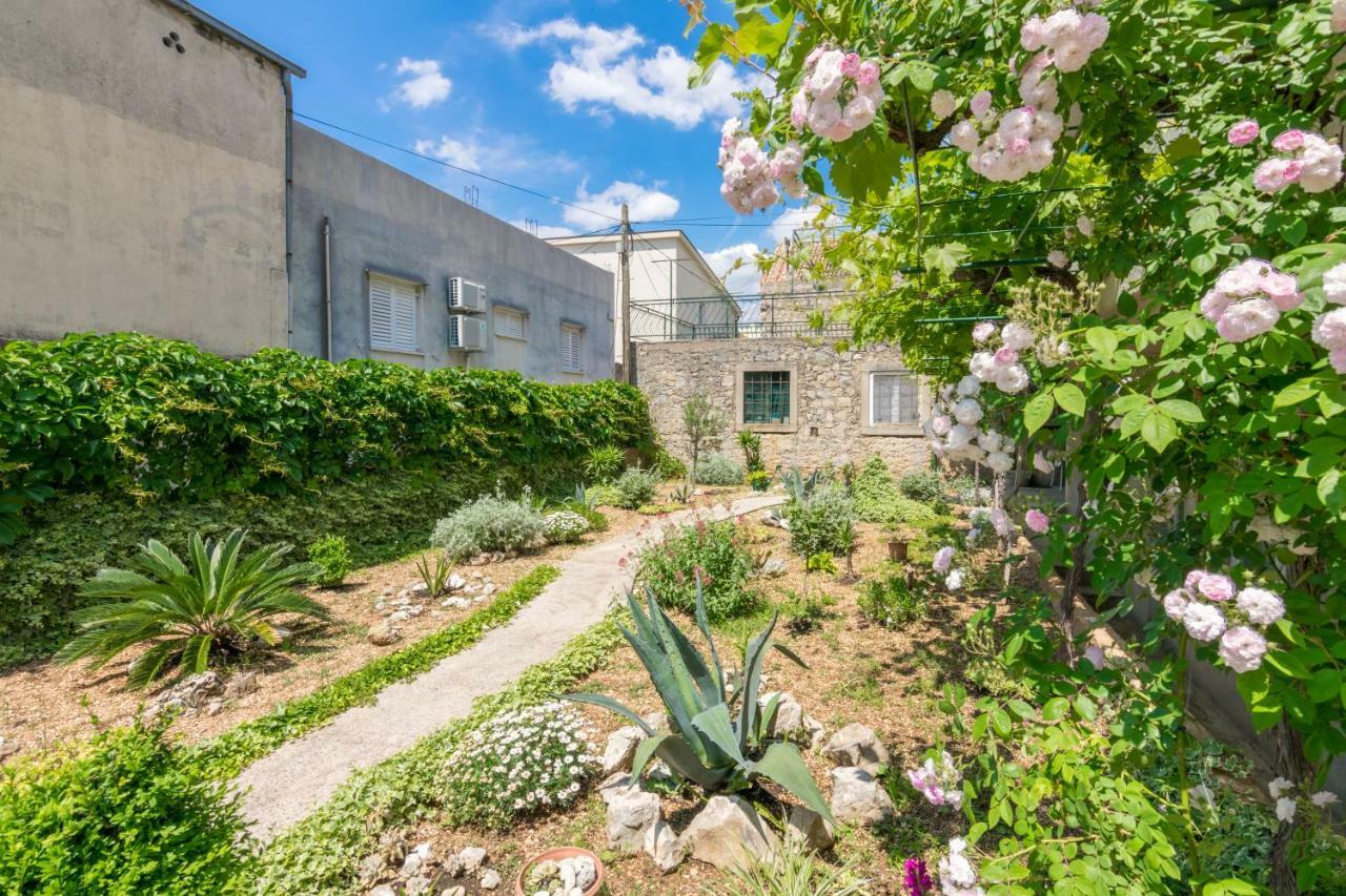 Apartments Fanito Makarska Ngoại thất bức ảnh